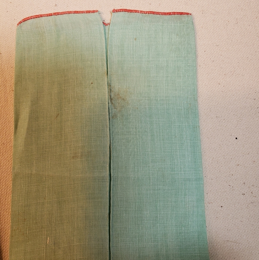 3 vintage linen tea towels - Picture 2 of 7
